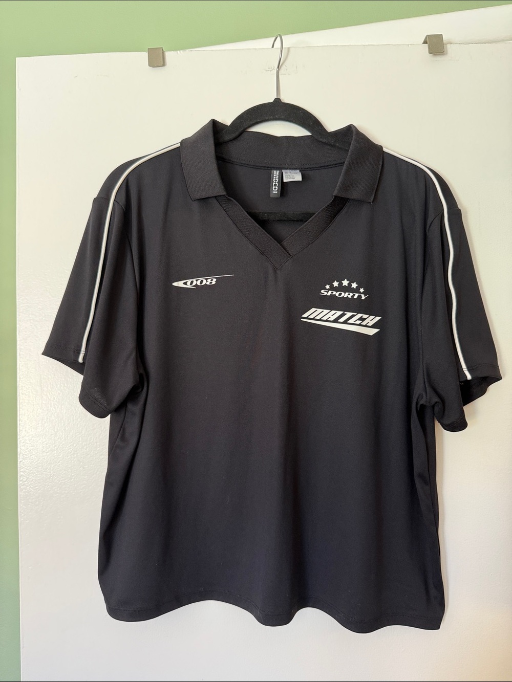 H&M Black Short-Sleeve Polo with White Piping